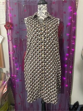 Michael Kors Sleeveless Geometric Button-Front Mini Dress in Black and Cream